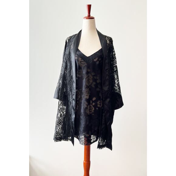 Vintage Victoria's Secret Gold Label Black Lace Slip Medium - Picture 8 of 8